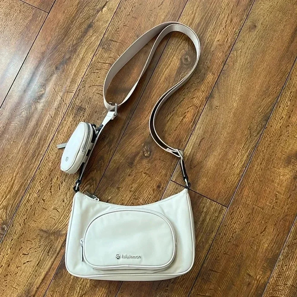 New Lululemon crossbody with nano 2L